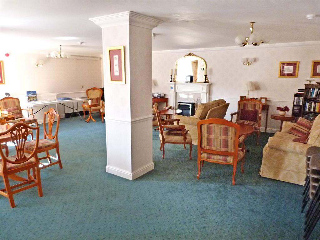 Communal Lounge