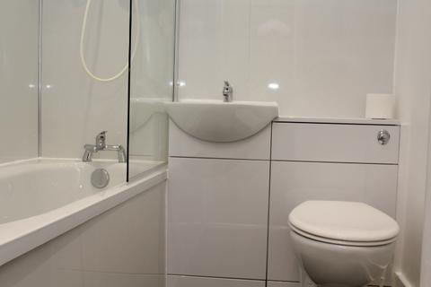 1 bedroom ground floor flat to rent, 28 King Edward Street, Alexandria, G83 0EJ