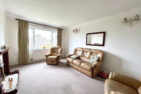 2 bedroom semi-detached bungalow for sale, Mayster Grove, Brighouse, HD6