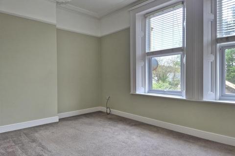 2 bedroom flat for sale, Bridge Road, Weston-Super-Mare BS24