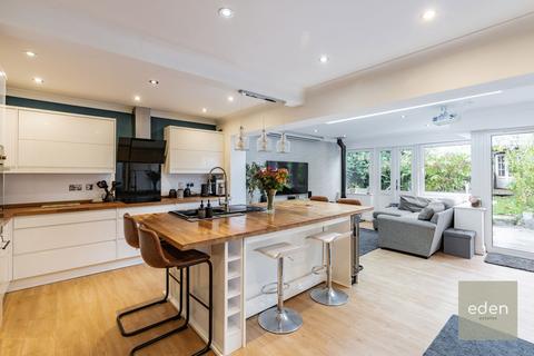 undefined, Taylor Road, Snodland, ME6