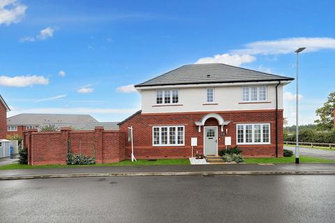 4 bedroom detached house for sale, Stafford ST19