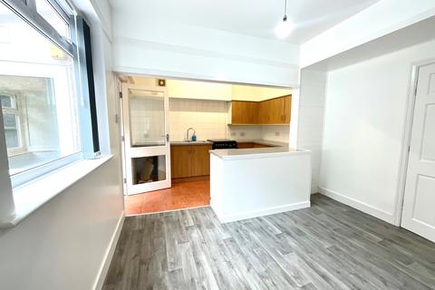 3 bedroom semi-detached house for sale, The Mall, Ribbleton PR2