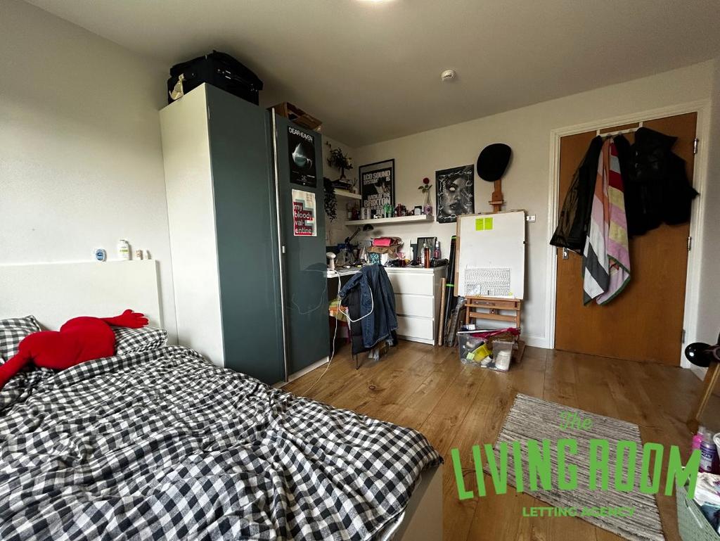 Bedroom a1