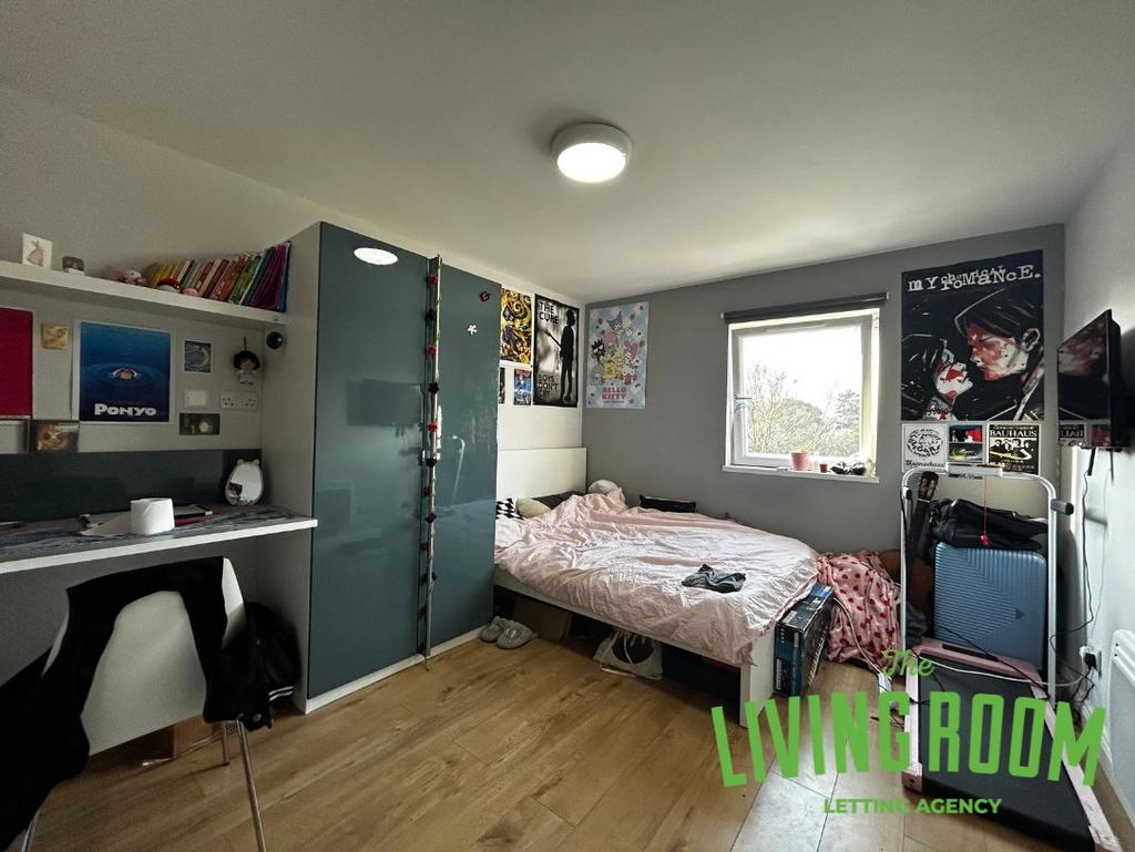 Bedroom b1