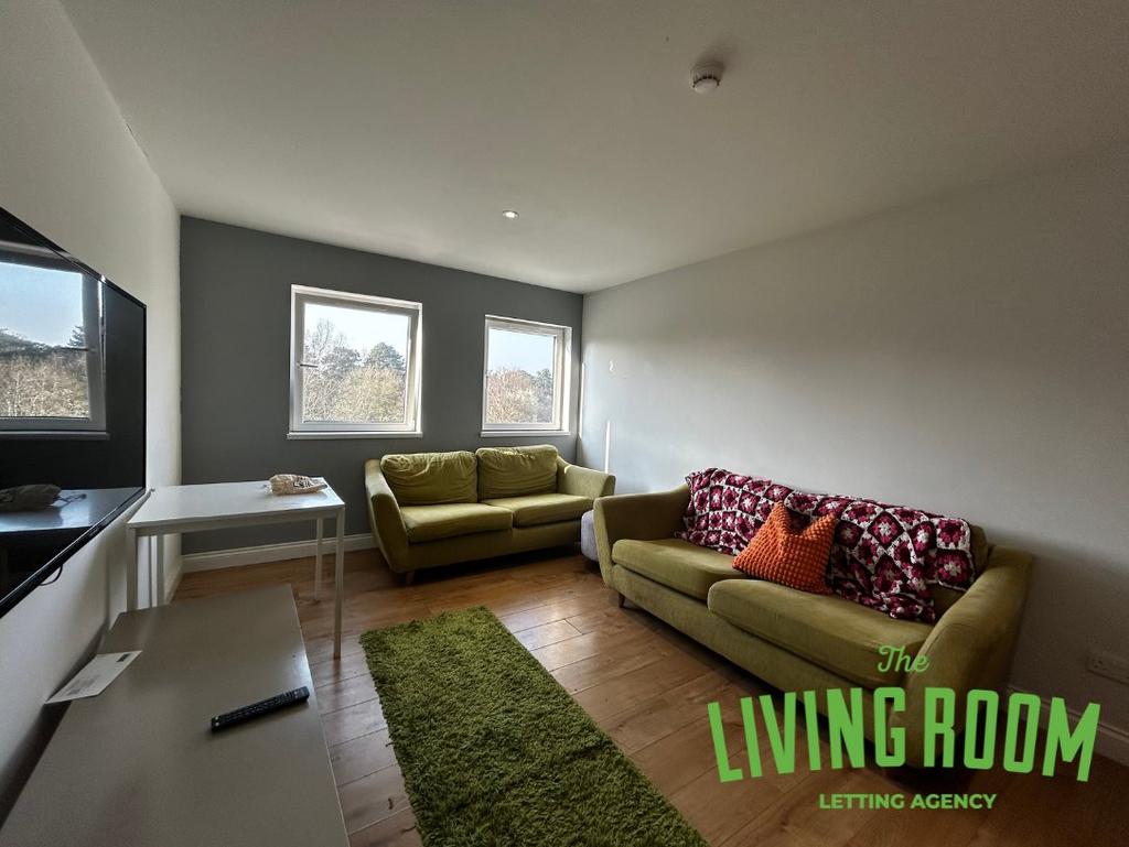 Lounge 1
