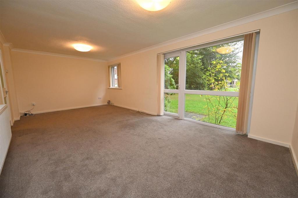 Lounge1.JPG