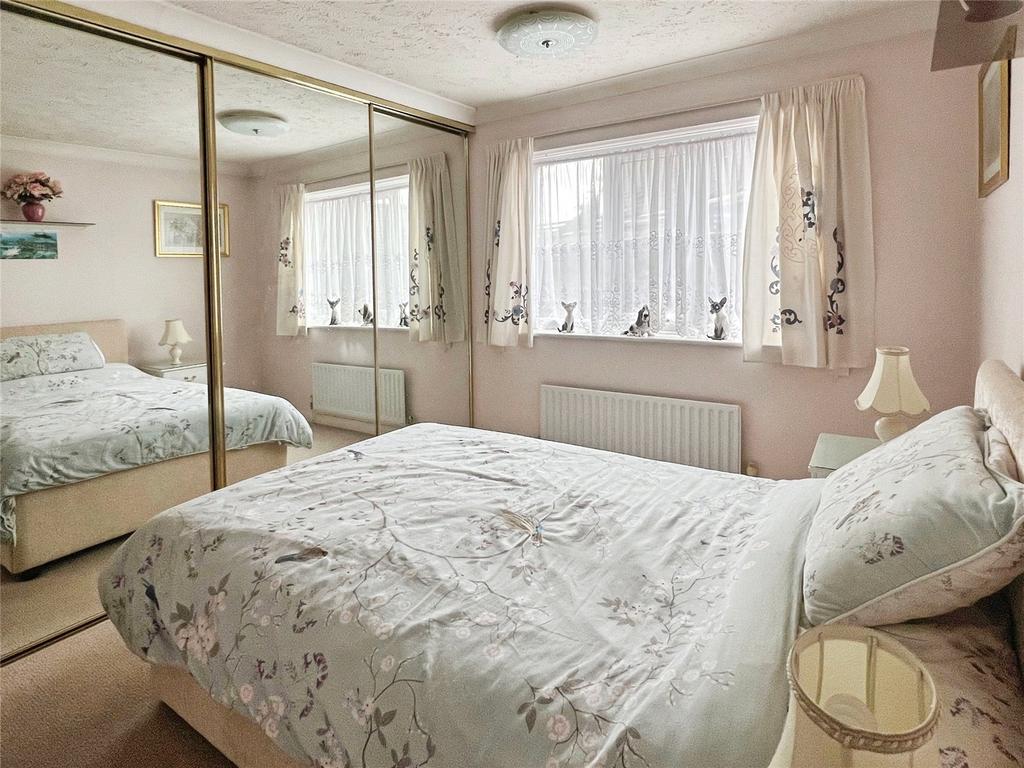 Bed 1