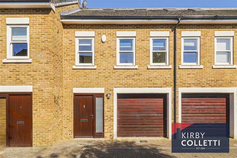 4 bedroom townhouse to rent, Kingfisher Close, Broxbourne