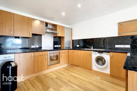 undefined, Wellington Street, Leeds