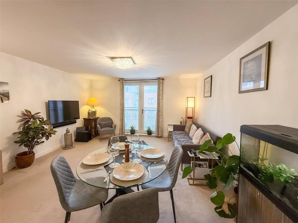 Lounge/Diner/Kitchen