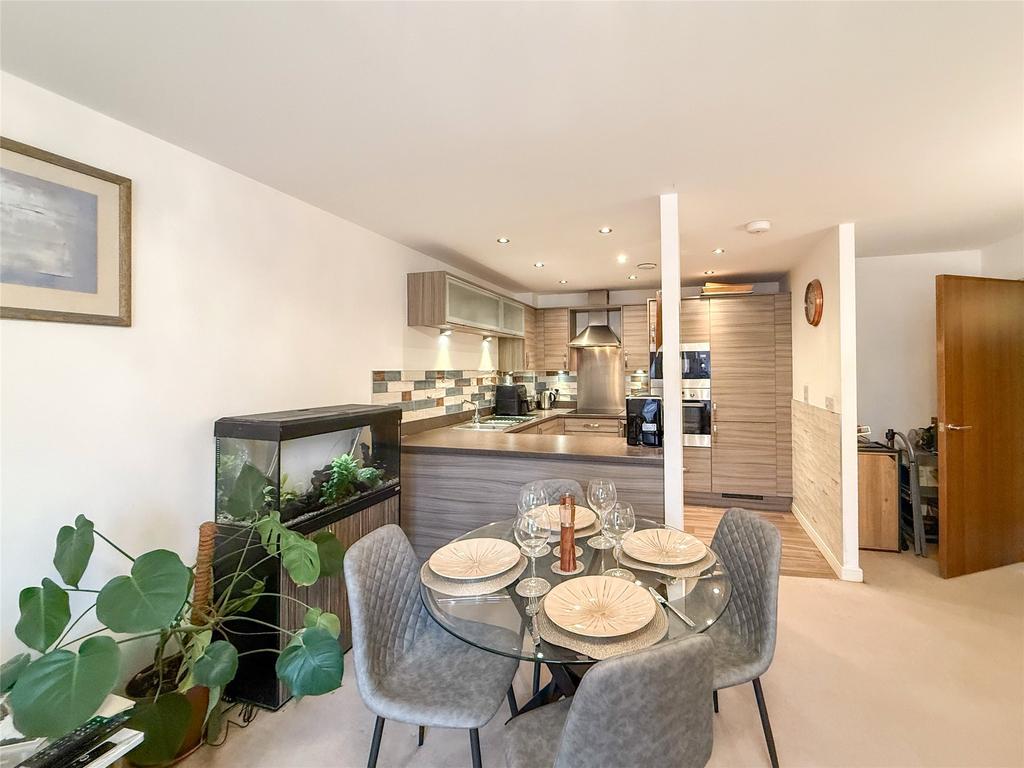 Lounge/Diner/Kitchen