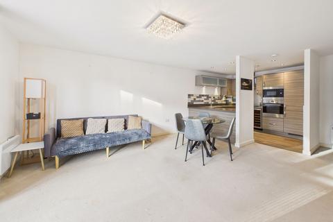 2 bedroom apartment for sale, Worsdell Drive, Gateshead, NE8