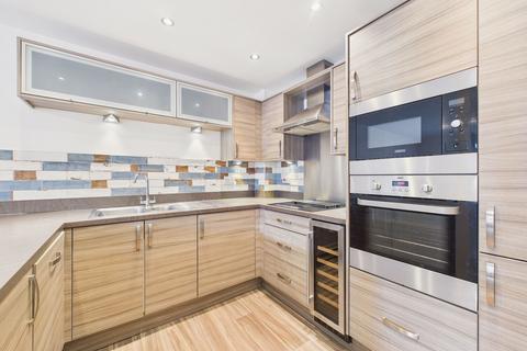 2 bedroom apartment for sale, Worsdell Drive, Gateshead, NE8