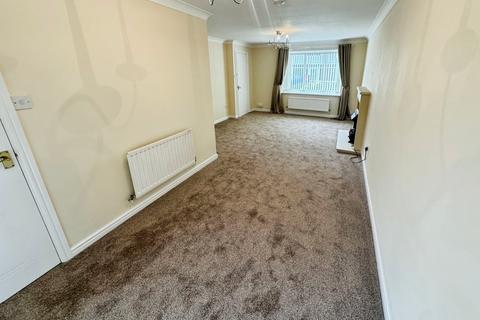 3 bedroom detached house to rent, Ruxley Road, Staffordshire ST2