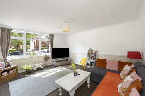 2 bedroom flat for sale, The Drive, Hove BN3