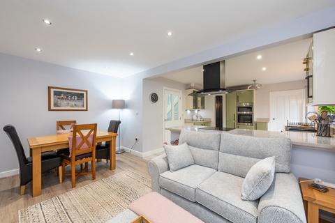 4 bedroom detached house for sale, John Yeoman Close, Little Neston CH64
