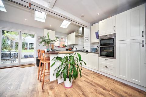 undefined, Hillary Crescent, Luton, Bedfordshire, LU1