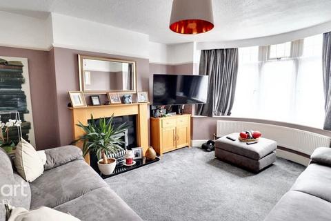 undefined, Pomfret Avenue, Luton