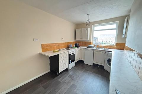 2 bedroom flat to rent, 46 Market Place, Thirsk