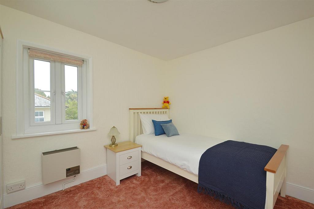 Resized Bed3.jpg
