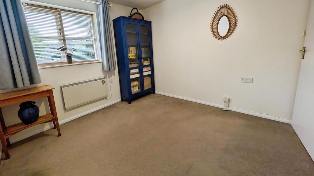 Pbox-bedroom-343259.jpg