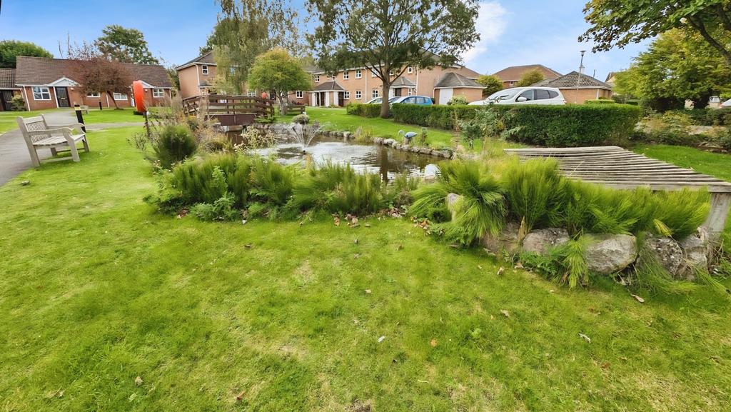 Pbox-garden-343259.jpg