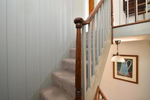3 bedroom semi-detached house for sale, Rock-A-Nore Road, Hastings
