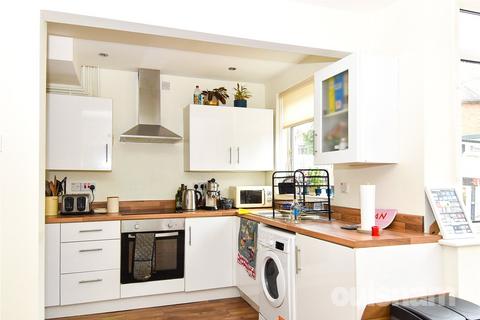 undefined, Wyche Avenue, Kings Heath, Birmingham, B14