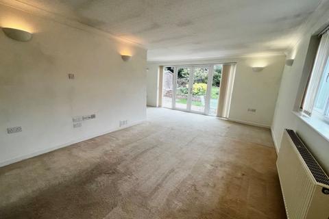 3 bedroom bungalow for sale, 11 Compton Beeches, St. Ives, Ringwood, Hampshire, BH24 2PN