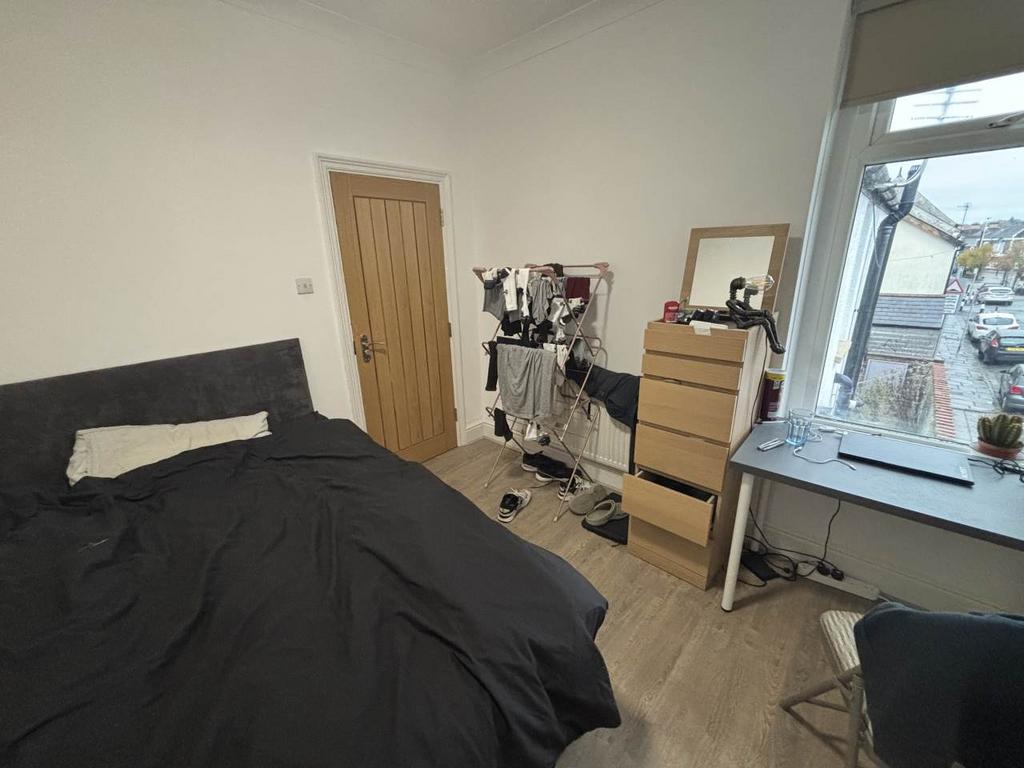 Bedroom 4