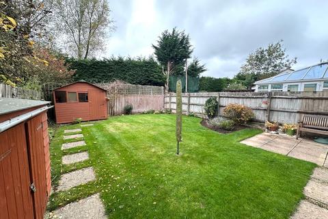 3 bedroom detached house for sale, Hadland Close, Bovingdon HP3