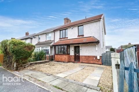39 Grosvenor Road, Woodlands, Doncaster, DN6 7LD