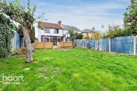 39 Grosvenor Road, Woodlands, Doncaster, DN6 7LD