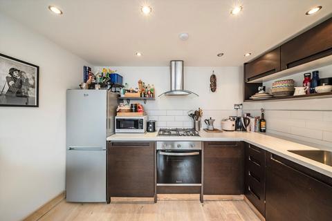 1 bedroom flat to rent, Sinclair Road, London W14