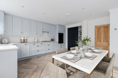 undefined, Alston Road, London