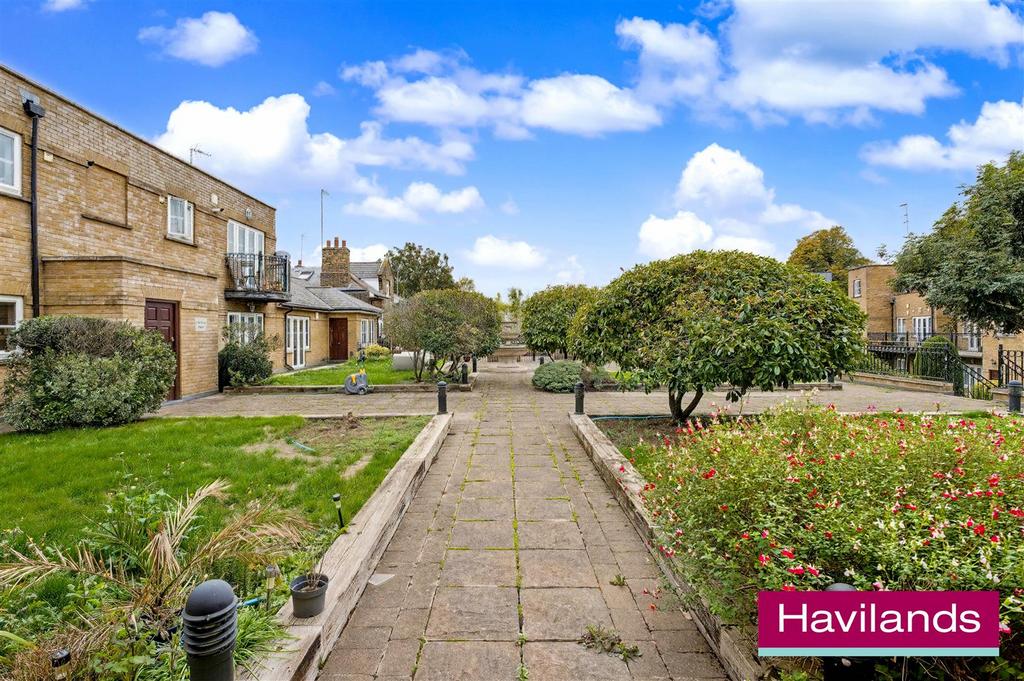 Fountain Court-4.jpg