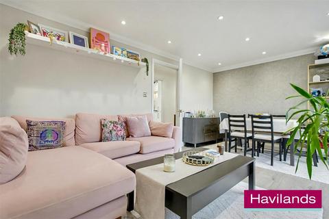 2 bedroom apartment for sale, High Street, London