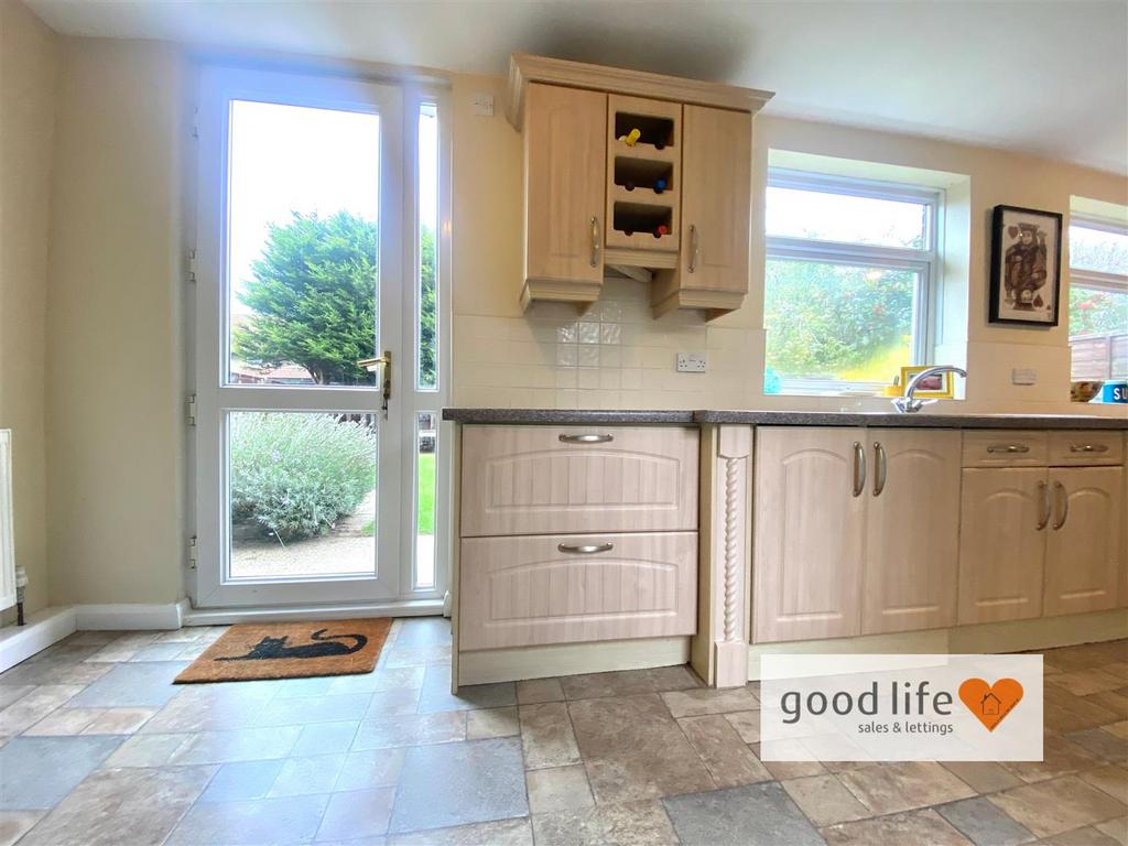 20251014 120018922 i OS27victoriaavenue.jpg