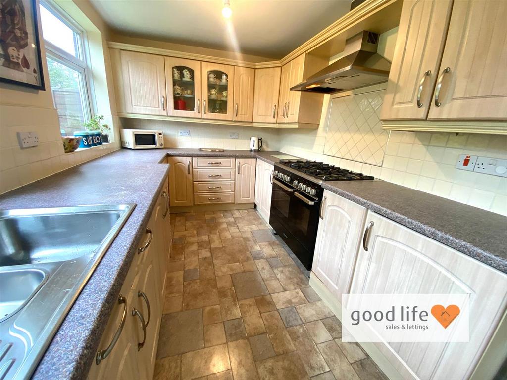 20251014 120026453 i OS27victoriaavenue.jpg