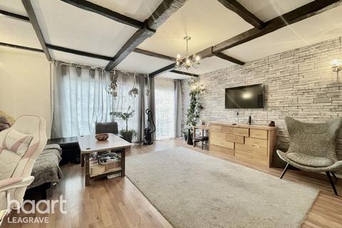 undefined, Woodbridge Close, Luton