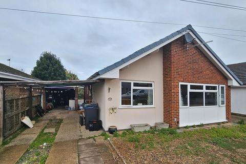 2 bedroom detached bungalow for sale, Hunters Forstal Road, Herne Bay, CT6 7BG