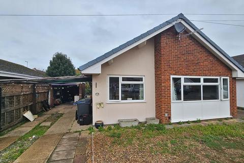 2 bedroom detached bungalow for sale, Hunters Forstal Road, Herne Bay, CT6 7BG