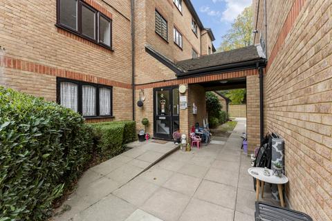 undefined, Azalea Court, Azalea Close, Hanwell, W7