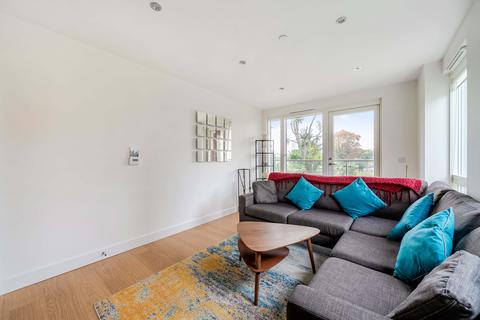 2 bedroom apartment for sale, at Wimhurst Court, 168 Upper North Street, London E14