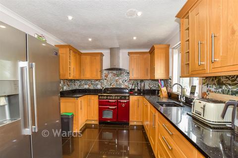 5 bedroom detached house for sale, Painesfield Close, Burmarsh, Romney Marsh, Kent