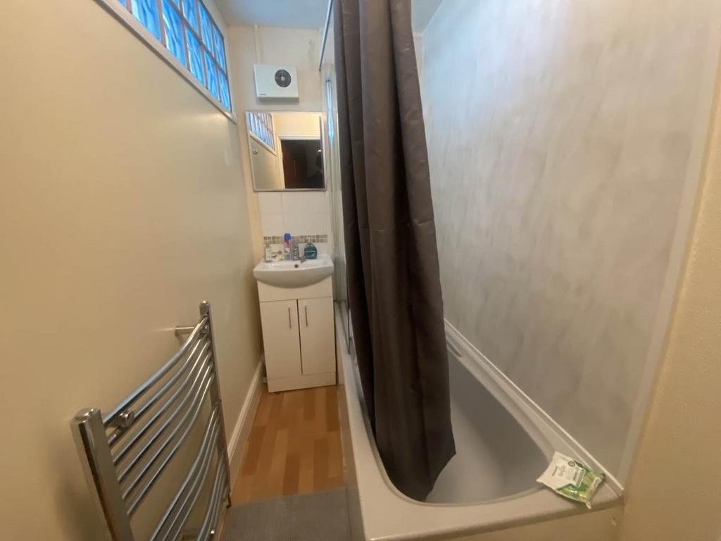 First Floor Bathroom