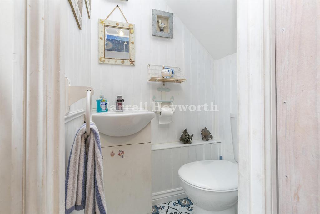 Ensuit toilet