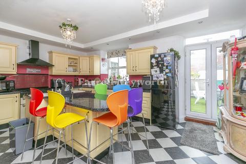 6 bedroom house for sale, Northumberland Street, Morecambe LA4