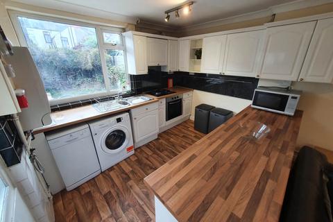 6 bedroom house to rent, Donald Street, Roath, Cardiff